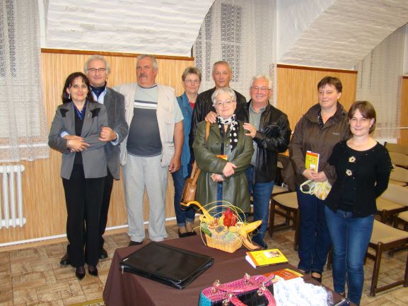 2014.10.03. Irodalombarátokkal Kisújszálláson, gyermekkorom egyik színhelyén