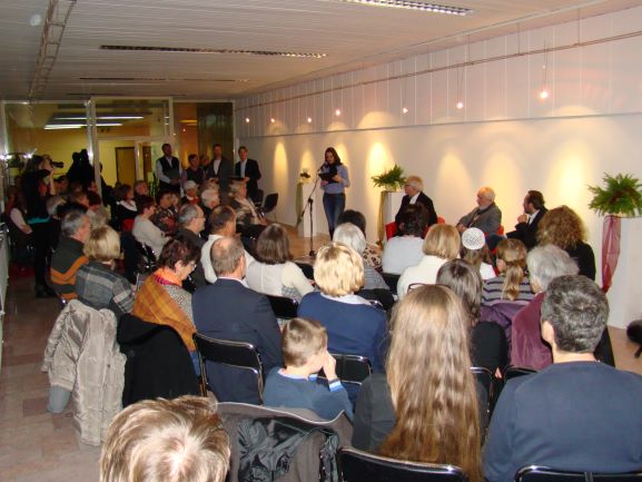2013.12.12. A Színváltó novellák könyvbemutatója Mosonmagyaróváron