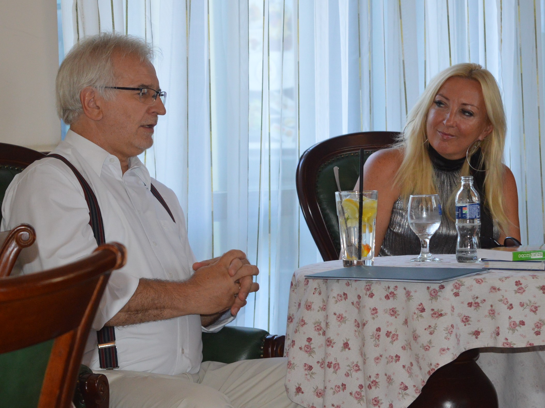 2017-06-15 Óvárosi esték Dr. Kandász Andrea prodocerrel